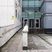 Man fined £80 for failing to leave Southampton area when asked