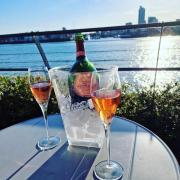 Sundowners at Quayside