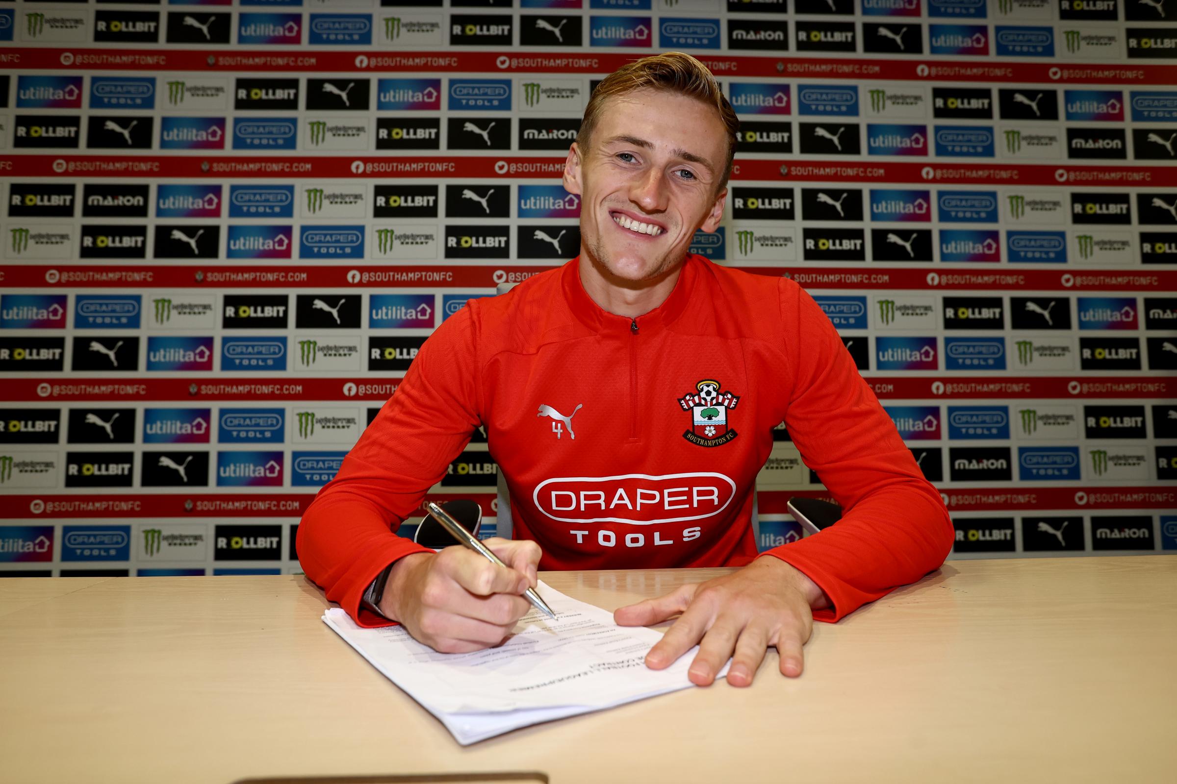 Southampton sign Flynn Downes on permanent basis from West Ham