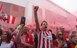 Saints fans welcome the team to St Mary's
