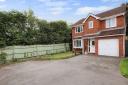 Detached four-bedroom house with large driveway, garage access, and located in a quiet Fair Oak cul-de-sac
