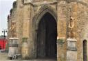 The Lions outside the Bargate.