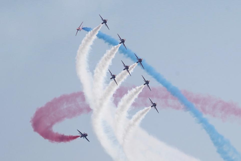 king-s-coronation-red-arrows-cancel-bournemouth-airport-landing