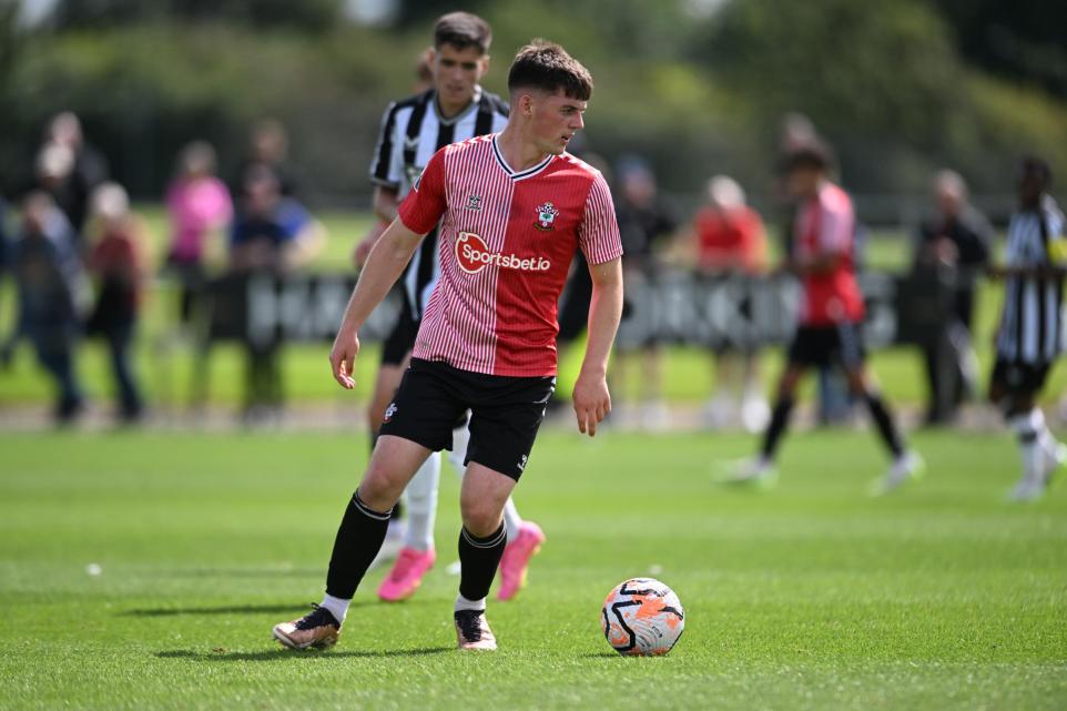 Academy defender joins Torquay United after Southampton departure ...