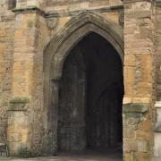 The Lions outside the Bargate.