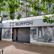 An application to convert most of the former Burton store in Gosport into 14 flats has been withdrawn