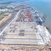 DP World is trialling a carbon reduction programme at its UK logistics hubs in London Gateway and Southampton