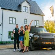 Foster carer Tracey Saunders has been handed the keys to a life-changing prize bundle worth more than £700,000 for just 99p.