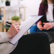 Southampton researchers link early questions in therapy to better outcomes