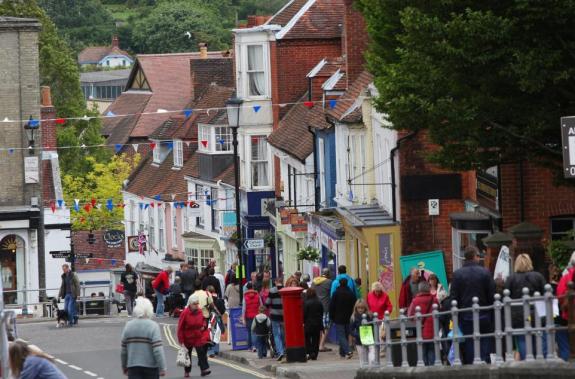 Lymington High Street named among top 7 loveliest in the UK | Daily Echo