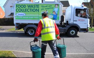 Food waste bin collection