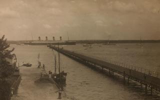 Postcard of Hythe Pier with Olympic passing