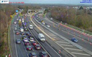 Delays on M27 as motorists hit the road for Christmas getaways - live updates