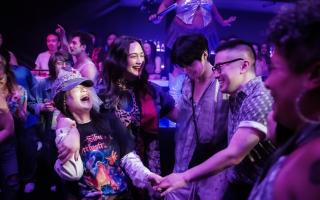 Kelly Marie Tran, Lily Gladstone, Han Gi-Chan and Bowen Yang in The Wedding Banquet